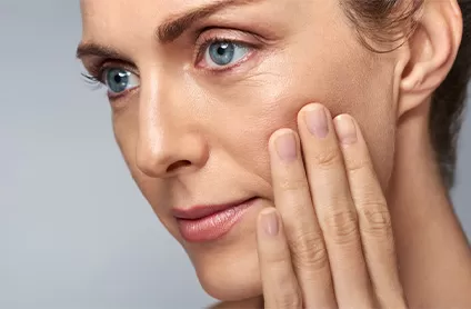 Does Dry Skin Cause Wrinkles? The Truth About Hydration and Aging